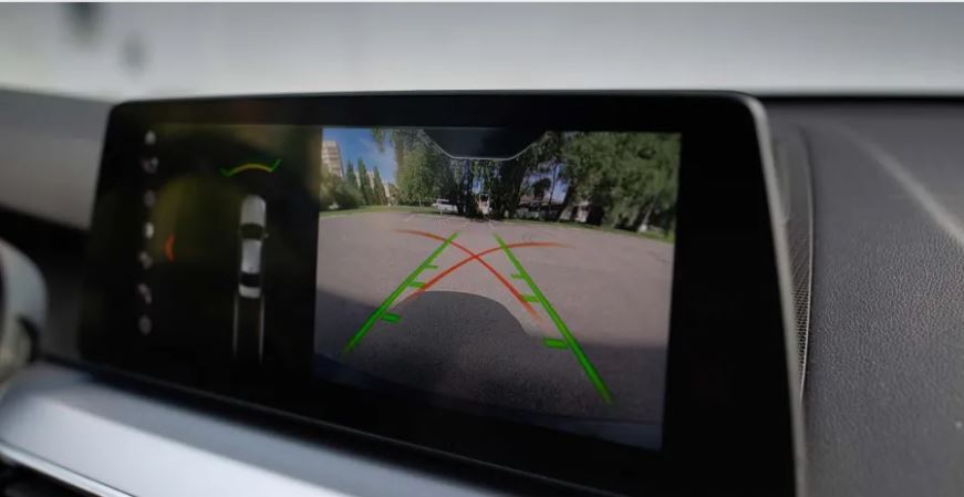 Invloed rijhulpsystemen op autoverzekering